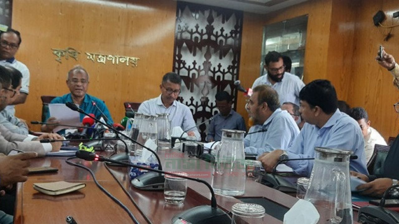 কোনো অবস্থাতেই সারের দাম বাড়বে নাঃ উপদেষ্টা