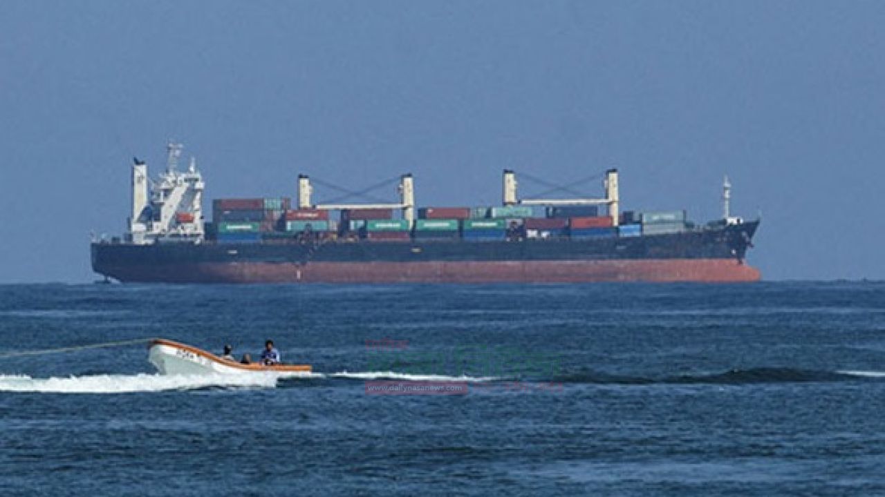  পারস্য উপসাগরে কেশম দ্বীপের কাছে বিদেশি তেল ট্যাংকার জব্দ করেছে ইরান