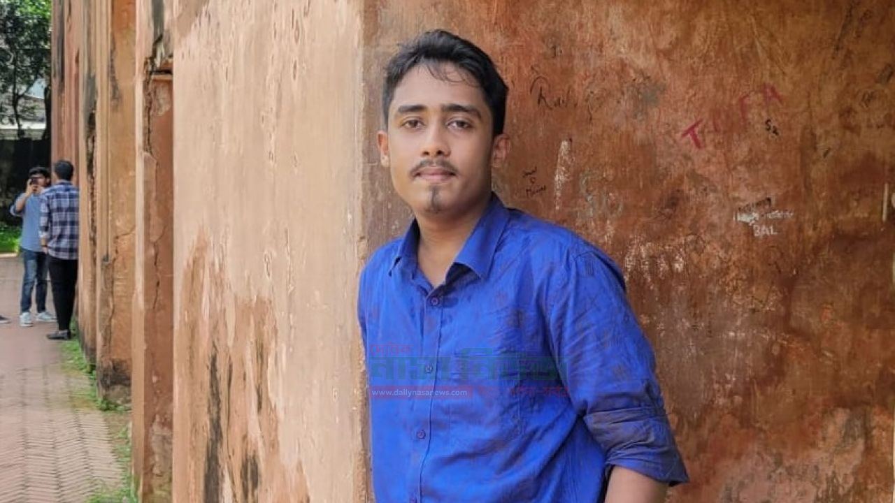 পাথরঘাটায় 