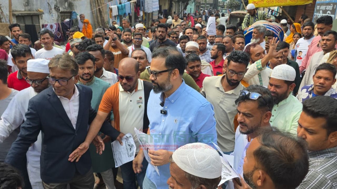 মিরপুরে ভোটারদের প্রভাবিত করতে 