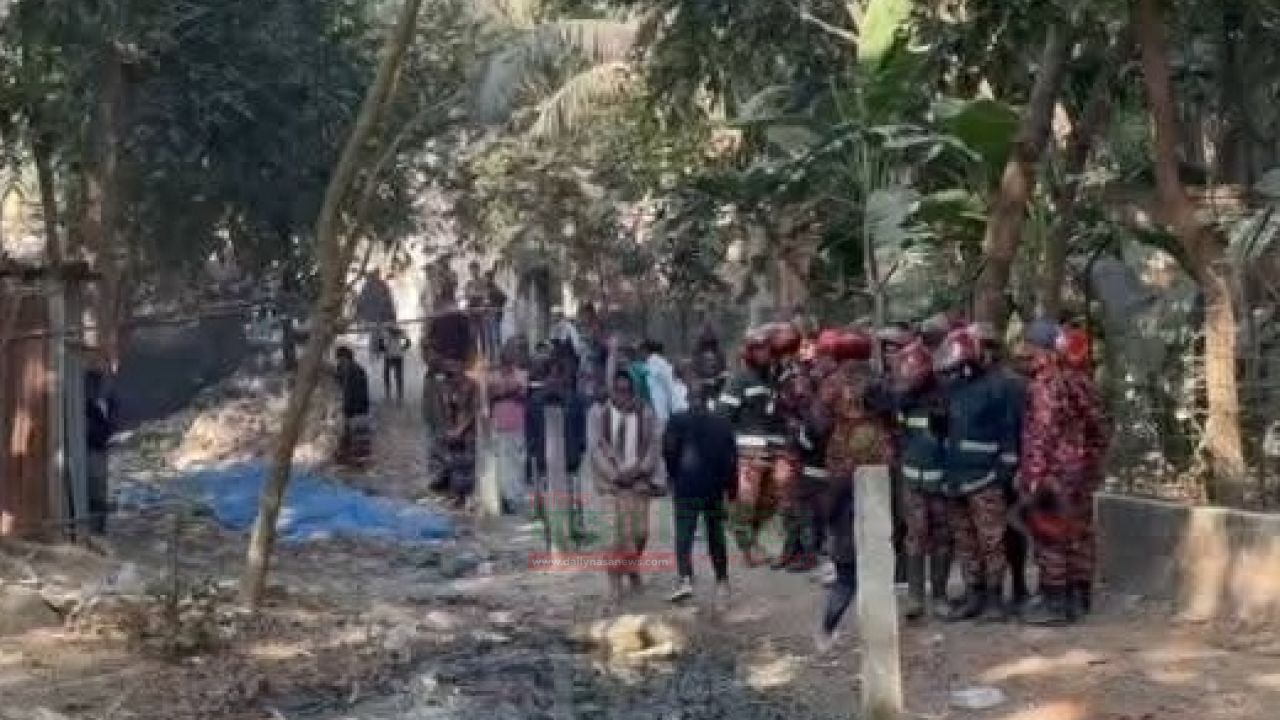  চাঁপাইনবাবগঞ্জে 