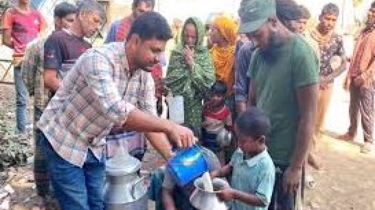 জেসি অ্যাগ্রো ফার্মের আয়োজনে ব্যতিক্রমী উদ্যোগ,১০ টাকায় দুধ বিক্রয়  