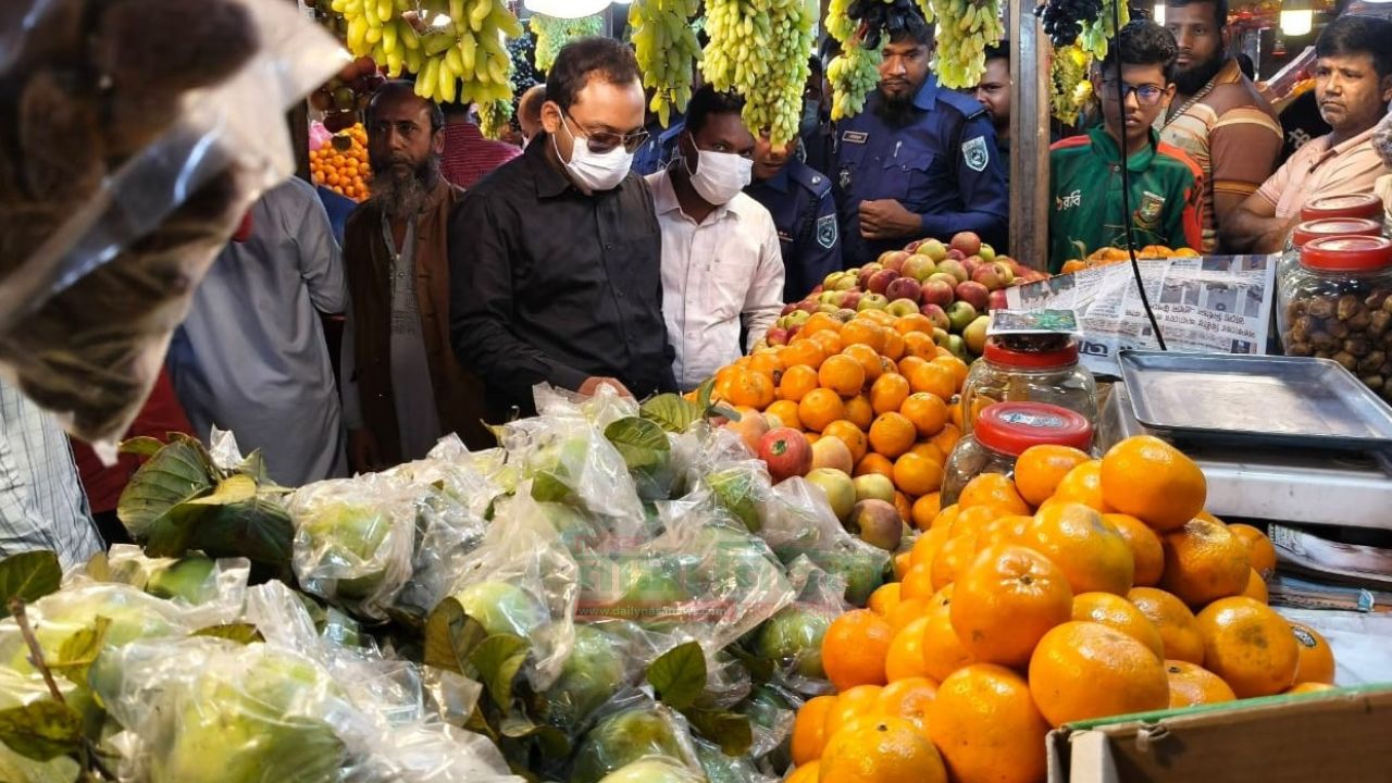 কুড়িগ্রাম উলিপুর বাজারে মোবাইল কোর্ট,সাত জনকে ২৫ হাজার টাকা জরিমানা