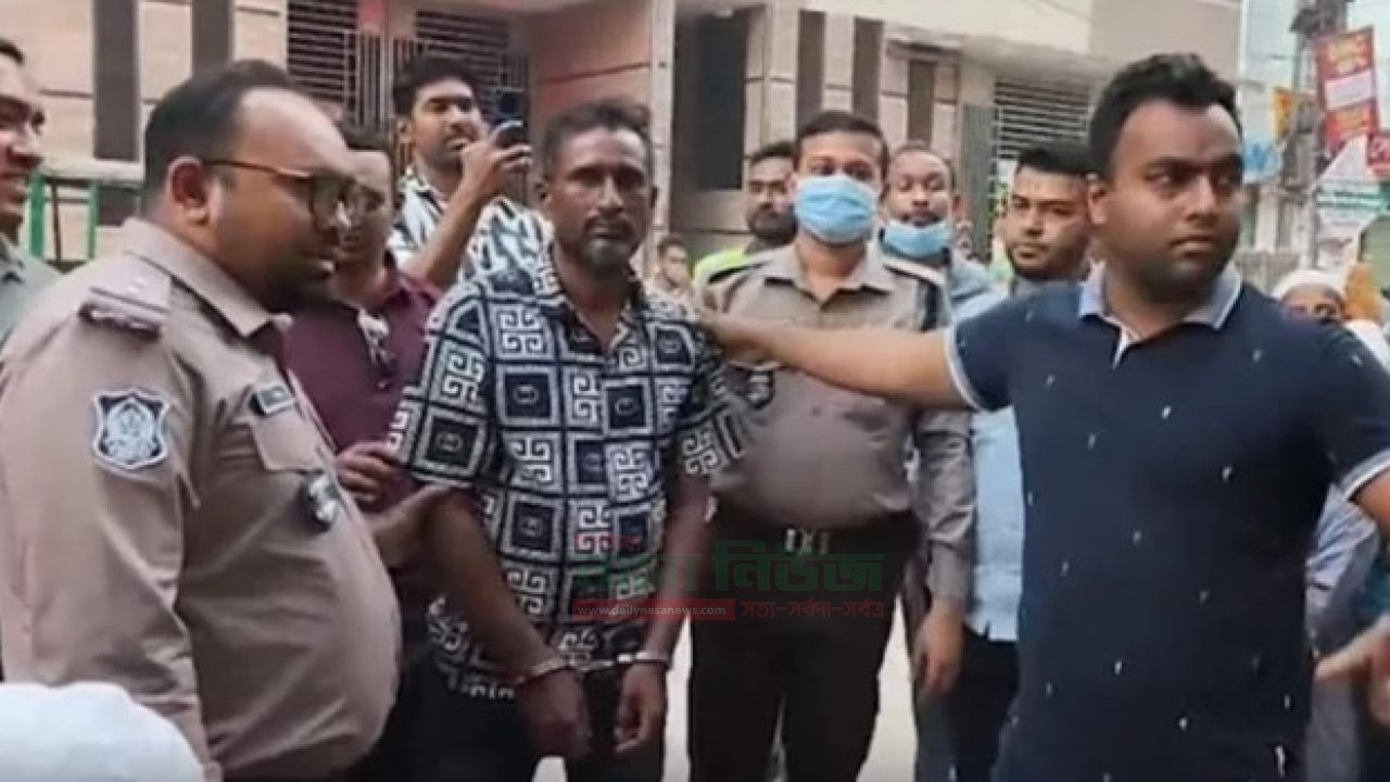 চিহ্নিত সন্ত্রাসী ও চাঁদাবাজ ফারুককে হ্যান্ডকাফ লাগিয়ে ঘুরালো পুলিশ