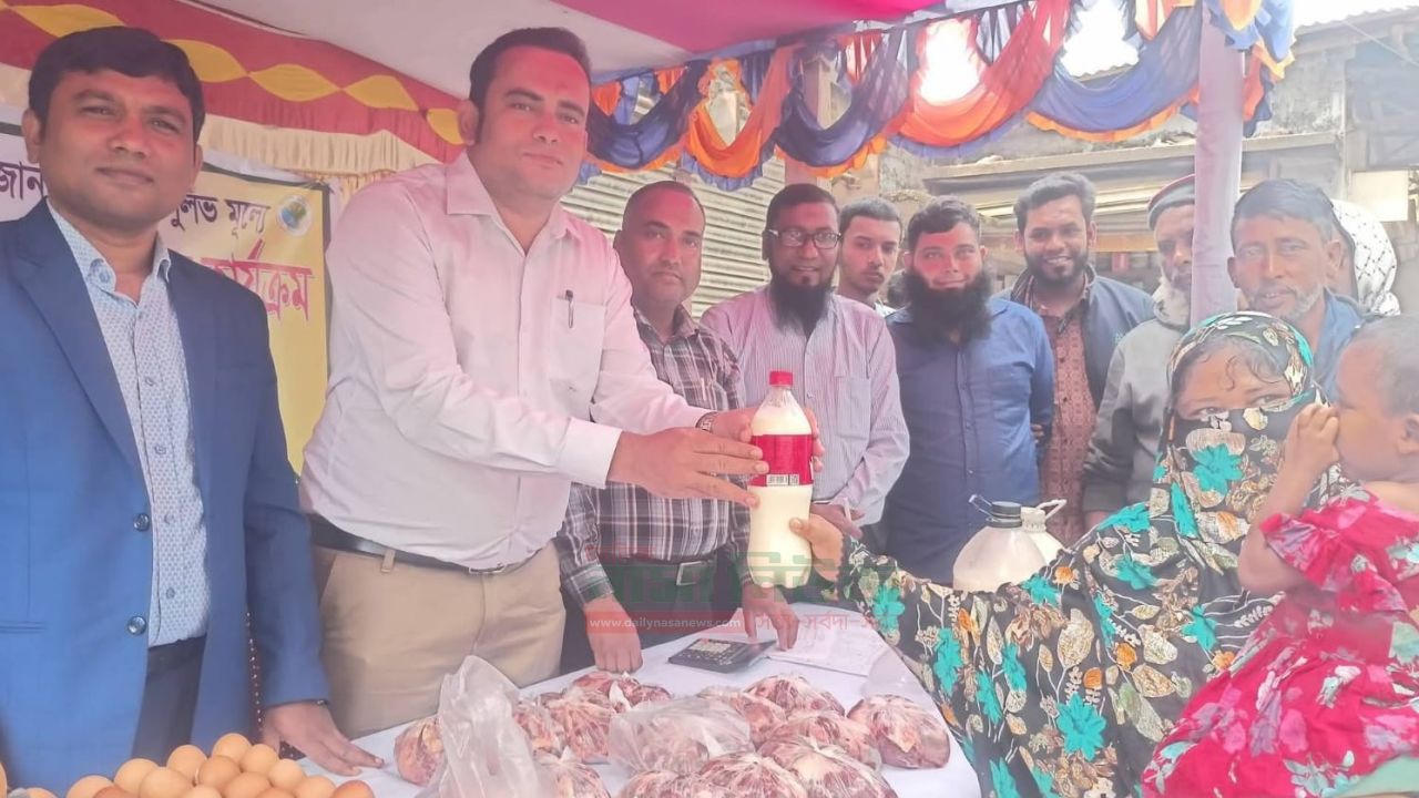  মিরপুরে প্রাণিসম্পদের উদ্যোগে সুলভ মূল্যে দুধ,ডিম ও গরুর মাংস বিক্রি 