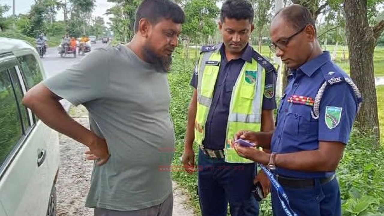 ঈদকে সামনে রেখে মহাসড়কে হাইওয়ে পুলিশের নজরদারি