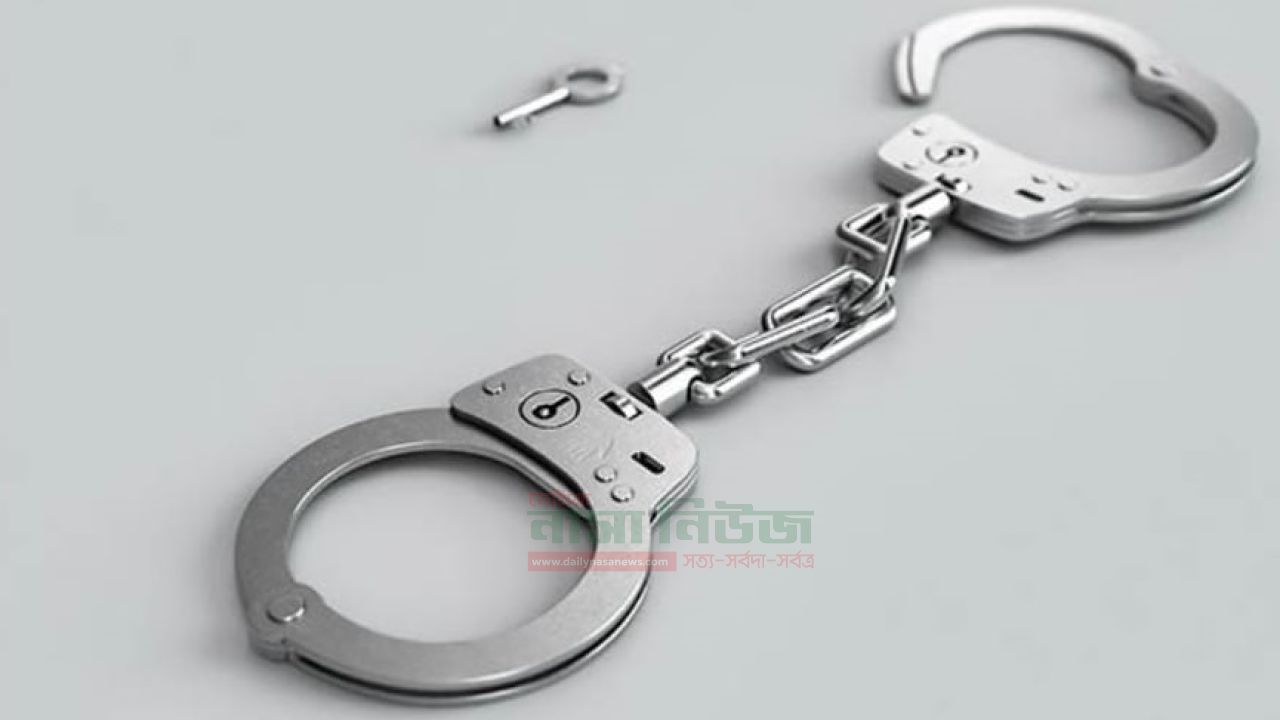  পাথরঘাটায় সুজন হত্যা,র‍্যাবের অভিযানে গ্রেফতার ৪