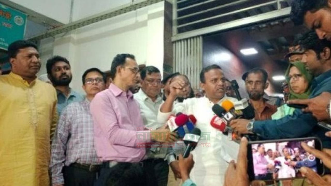 সদরঘাটে লঞ্চ দুর্ঘটনার পর দায়ী দুইটি লঞ্চের রুট পারমিট বাতিলঃ প্রতিমন্ত্রী মোঃ রাজিব আহসান