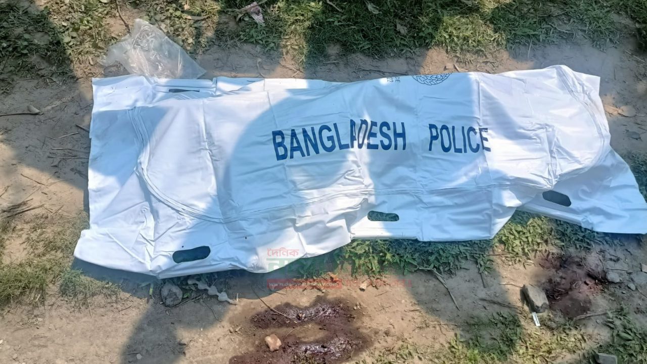 পাঁচবিবিতে রেললাইনের ধারে পড়েছিলো যুবকের লাশ