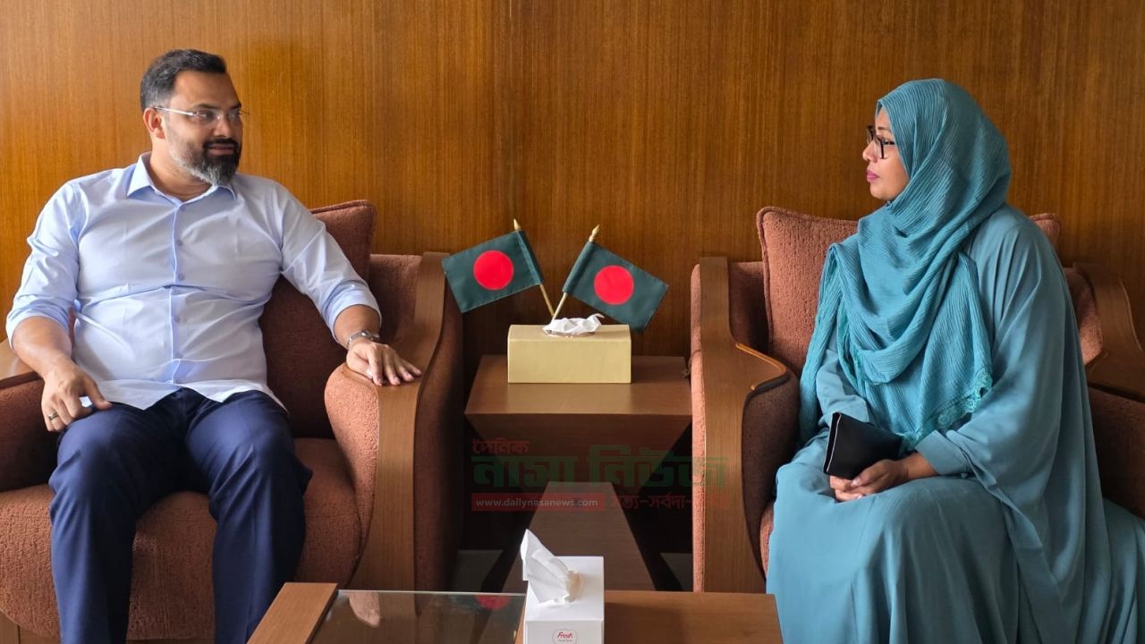 ফেনীর সেই অনুপ্রেরণাদায়ী শিক্ষিকার পাশে যুব ও ক্রীড়া মন্ত্রণালয়,মহিলা ক্রীড়া সংস্থায় কাজের প্রস্তাব