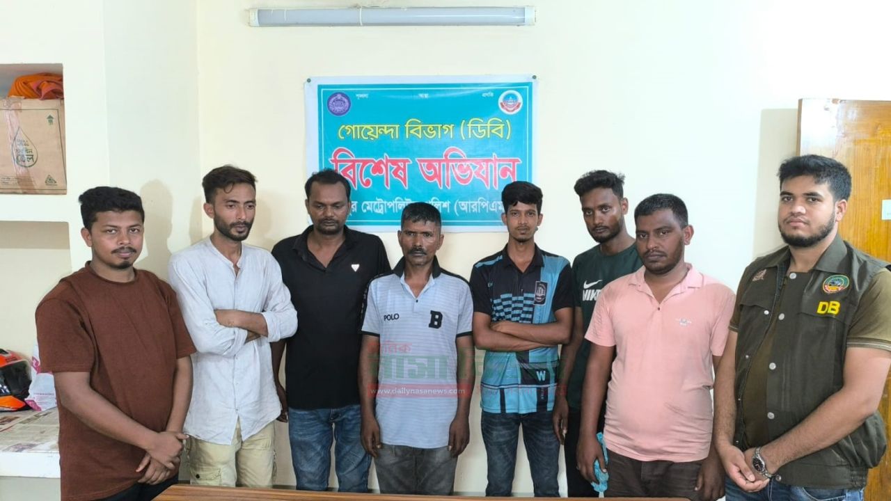 রংপুর মেডিকেলে রোগী জিম্মি করে অতিরিক্ত ভাড়া আদায়, অ্যাম্বুলেন্স চক্রের ৭ সদস্য গ্রেফতার