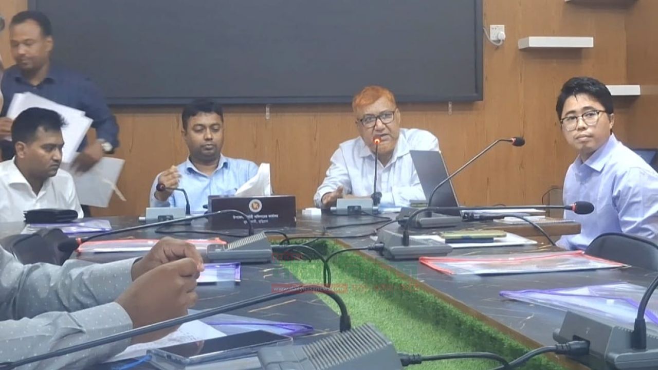 ভুরুঙ্গামারীতে গ্রামীণ সড়ক উন্নয়নে কোর রোড নেটওয়ার্ক কর্মশালা 