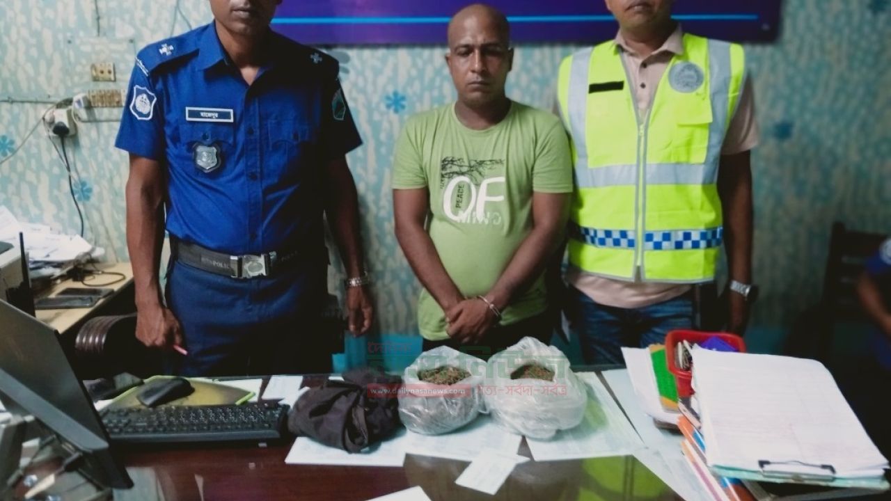চাঁপাইনবাবগঞ্জে পুলিশের অভিযানে গাঁজাসহ গ্রেফতার এক 