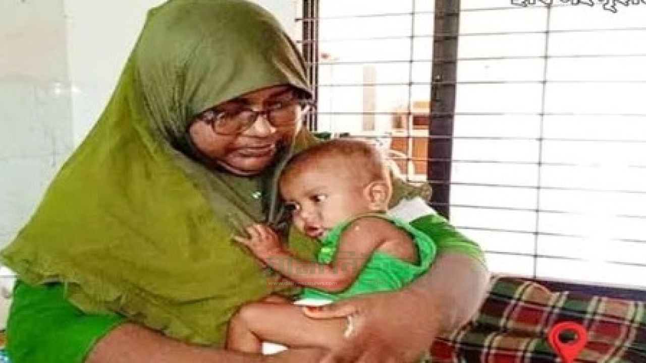 ব্রাহ্মণবাড়িয়ার আখাউড়ায় মাজারে ফেলে যাওয়া ৭ মাসের শিশুকন্যা,খুঁজছে মাকে